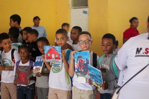 Campamento sembrado lecto-escritura y medio ambiente.